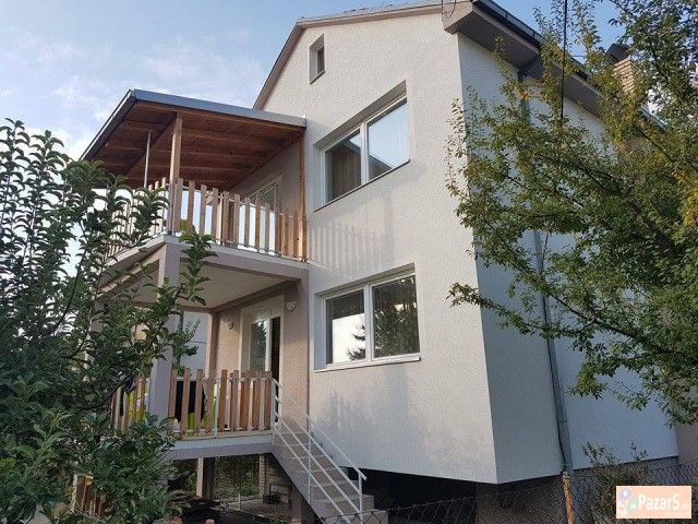 Se Prodava Kukja Vo Naselba Madzari – Triangla Ili