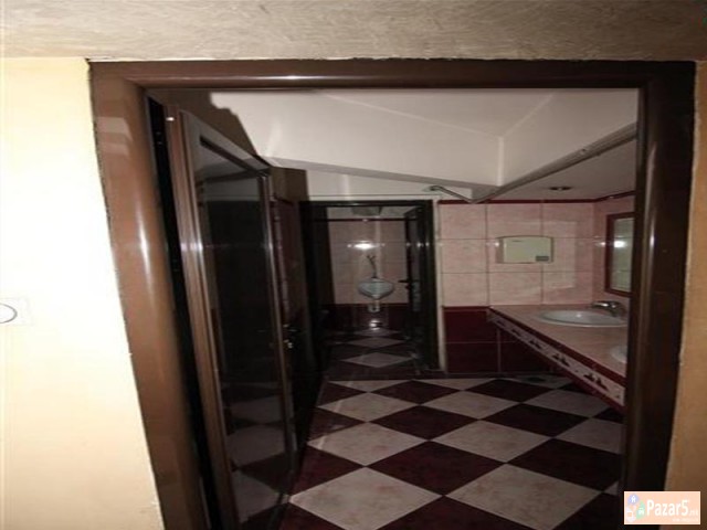 Se Izdava Deloven Prostor Vo Centar