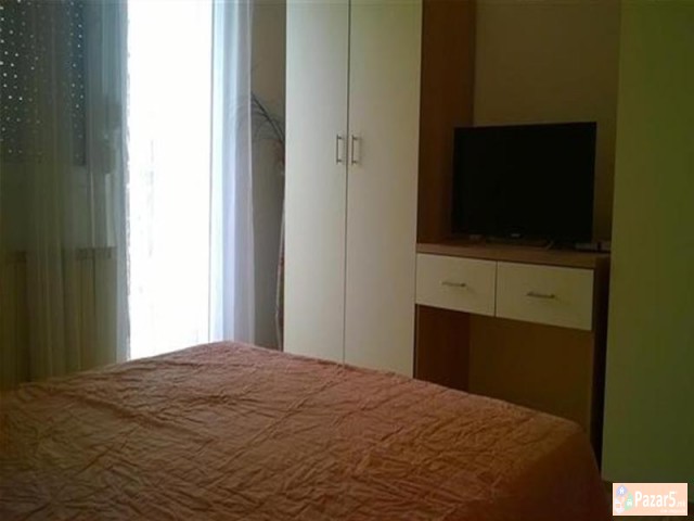 Se Iznajmuva Chetirisoben Stan Vo Aerodrom