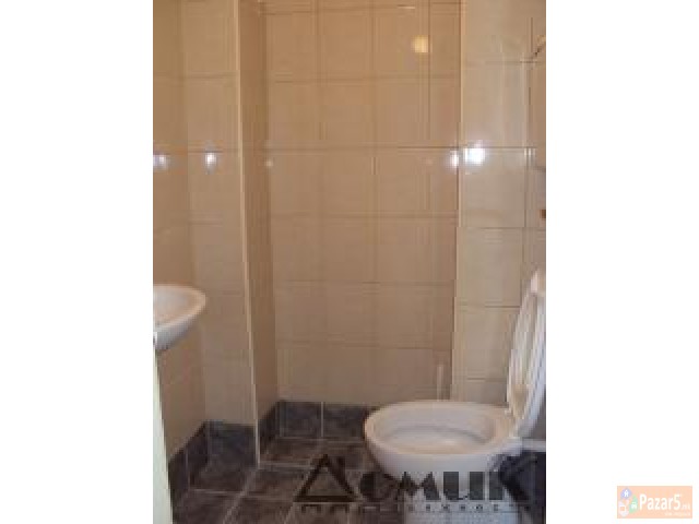 Domik Izdava Deloven Prostor Kaj Vlada 3 Kanc