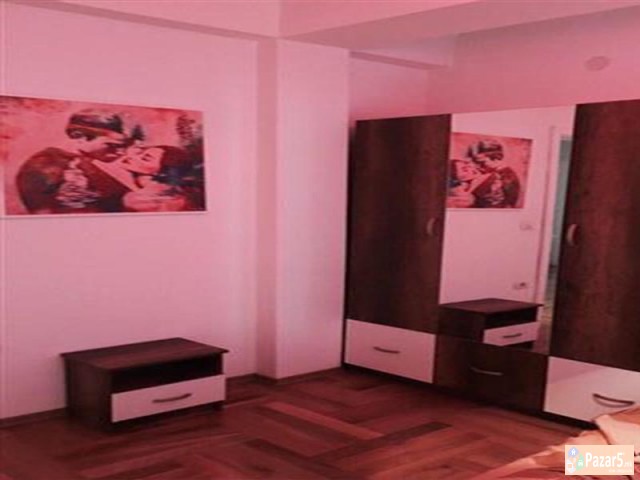 Se Izdava Trosoben Stan Vo Kozle