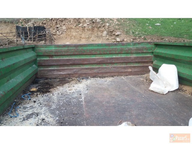 Prikolica Samopravski