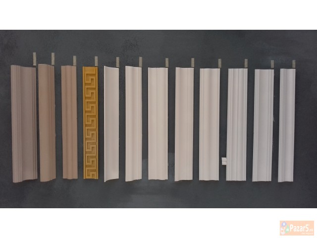 Dekorativni Ukrasni Llajsni