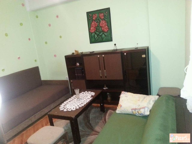 Издавам стан во Аеродром