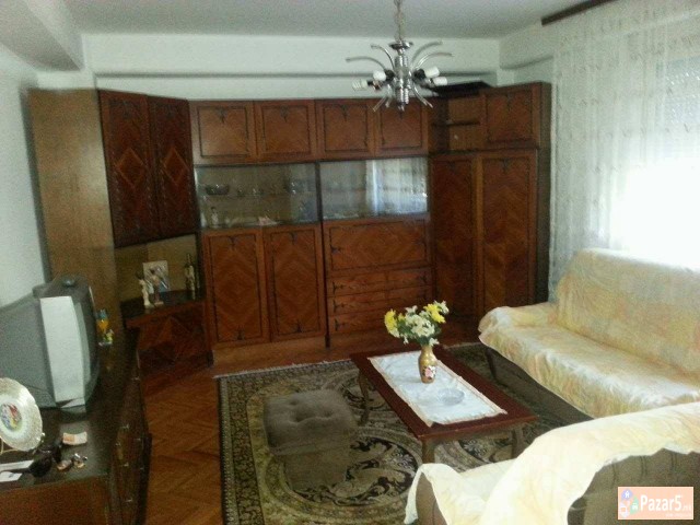 Издавам стан во Аеродром