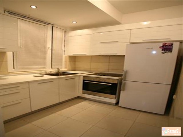 Se Izdava Nov Trosoben Stan Vo Debar Maalo