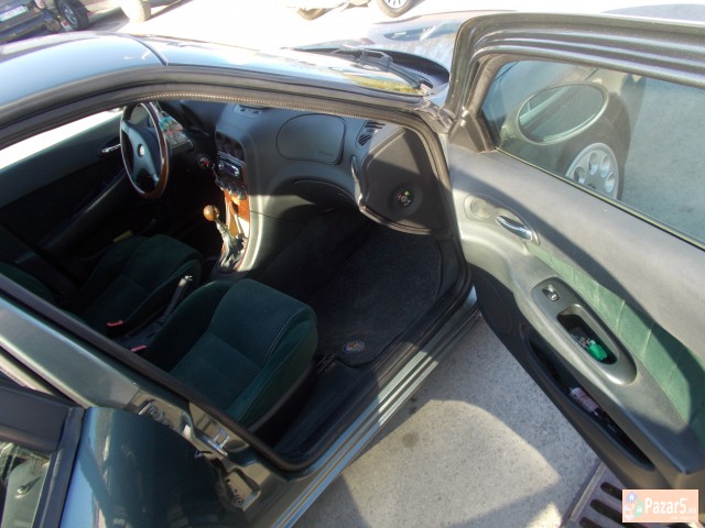 Alfa Romeo 156 