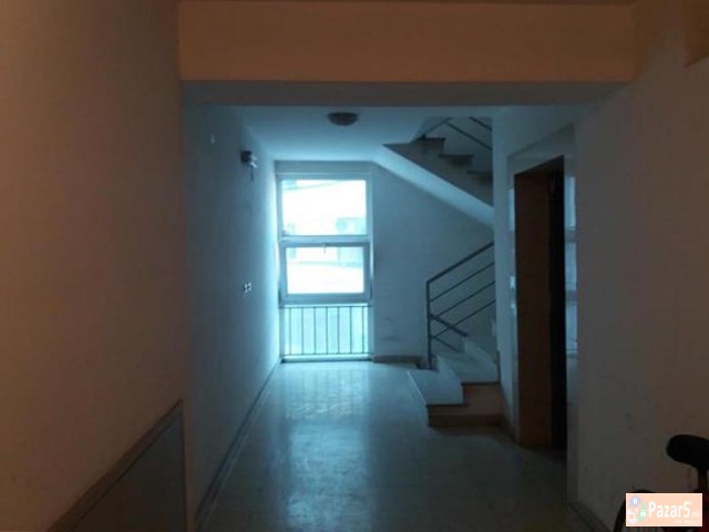 СЕ ИЗДАВА ПРАЗЕН СТАН ЗА КАНЦЕЛАРИИ