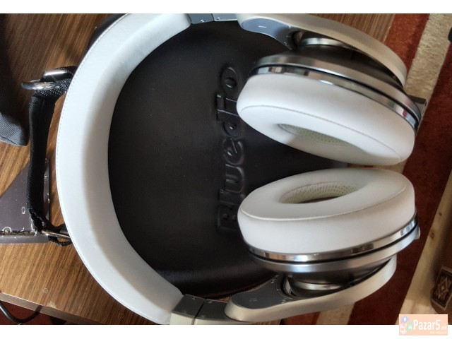 Bluedio Ufo Plus Novi