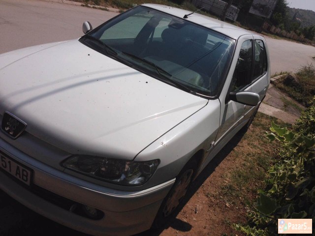 Peugeot 306