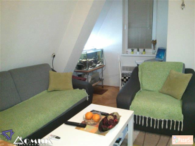 Domik Izdava 2 Soben Nov Stan Vo Centar