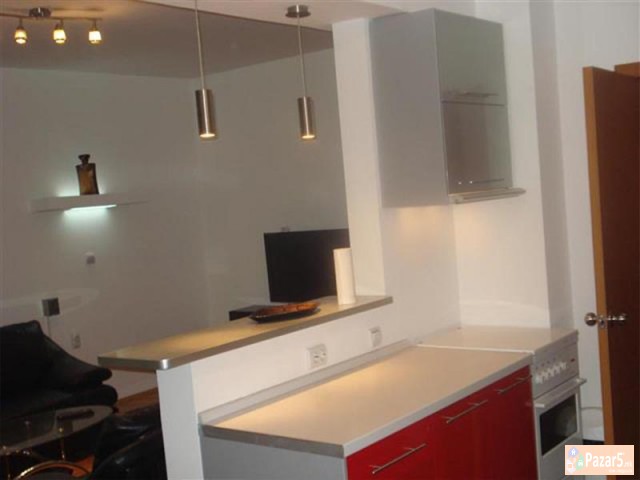 СЕ ИЗДАВА ДВОСОБЕН СТАН ВО КИСЕЛА ВОДА