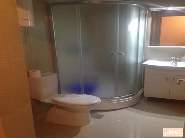 СЕ ИЗДАВА ДВОСОБЕН ПРАЗЕН СТАН ВО АЕРОДРОМ