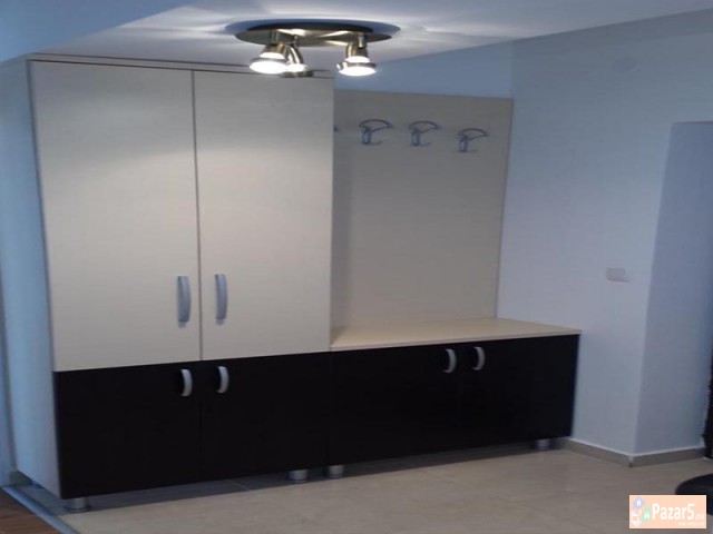 СЕ ИЗДАВА ПРАЗЕН ТРОСОБЕН СТАН ВО АЕРОДРОМ