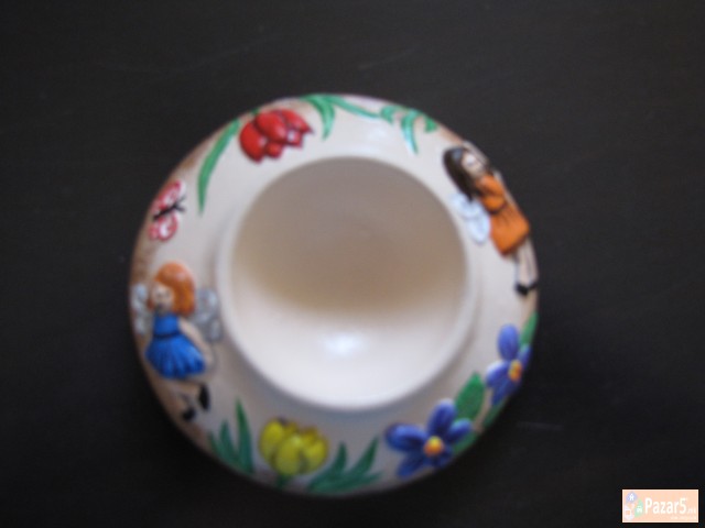 Рачно изработени велигденски декоративни јајца, др