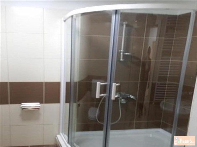 СЕ ИЗДАВА НОВ НЕВСЕЛУВАН СТАН ВО АЕРОДРОМ