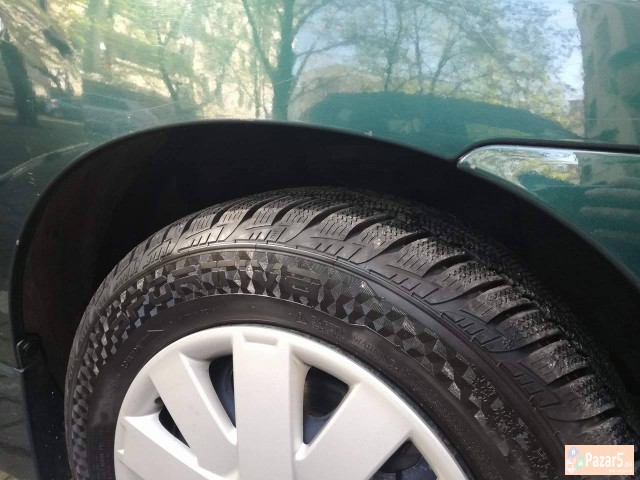 Odlicen Ekonomicen Familijaren Avtomobil !