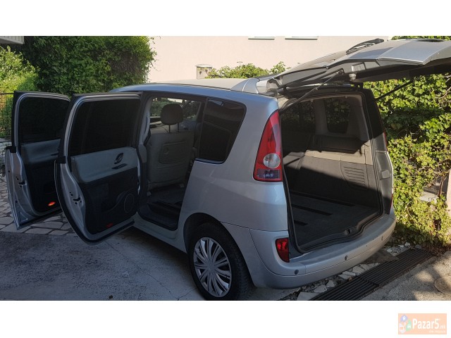 Renault Espace 2.2dci-06