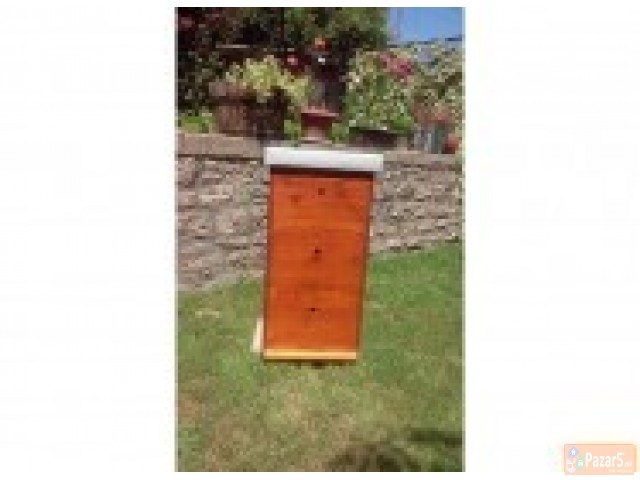 Prodavam Sandaci Za Pceli Langstrot Kompleti I Med