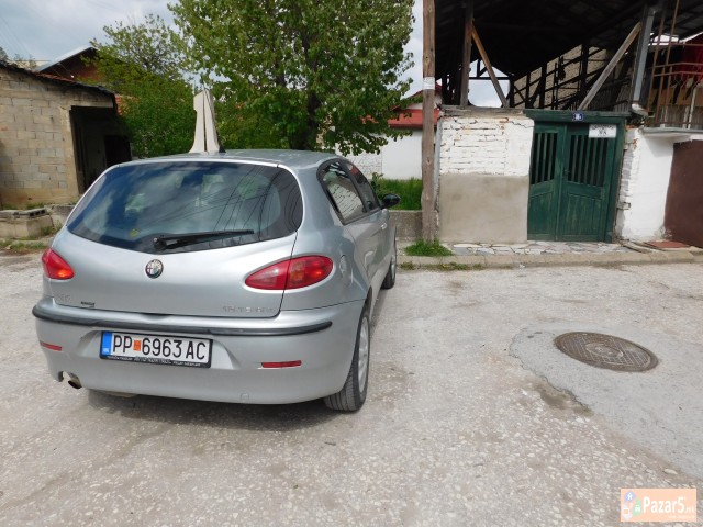Alfa 147 1.6 Ts 2001 Godina 