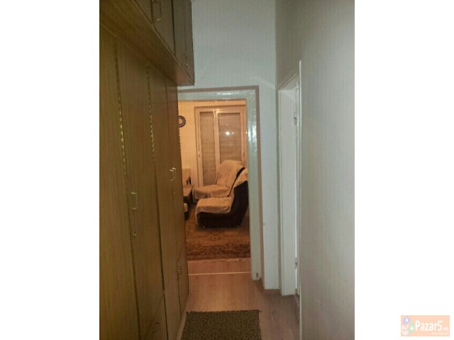 Izdavam Namesten Stan Kaj Zeleznicka