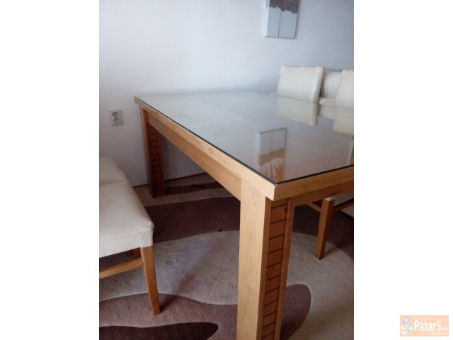 ПРОДАВАМ МАСА ОД МАСИВНО ДРВО