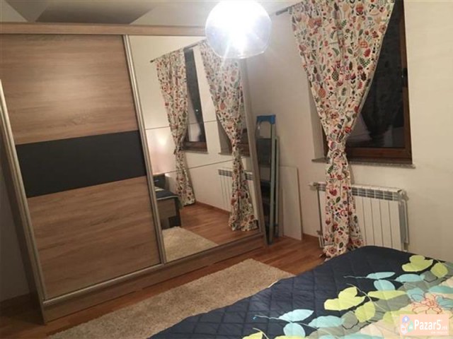 Se Iznajmuva Trosoben Stan Vo Karposh 3