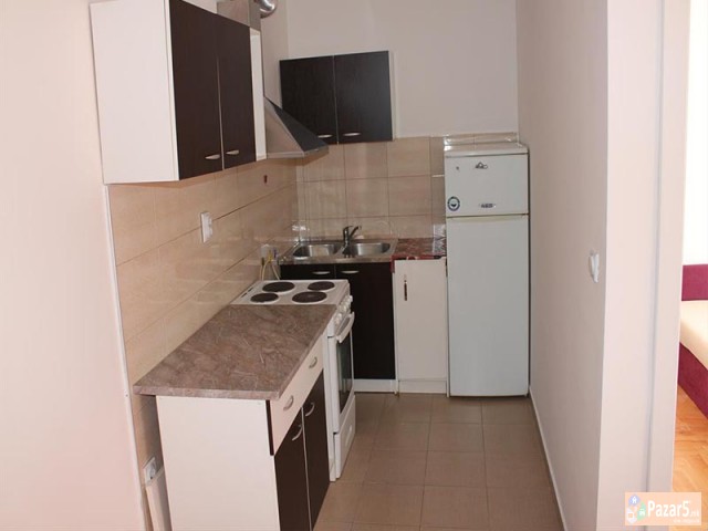 СЕ ИЗДАВА ДВОСОБЕН СТАН ВО НОВО ЛИСИЧЕ