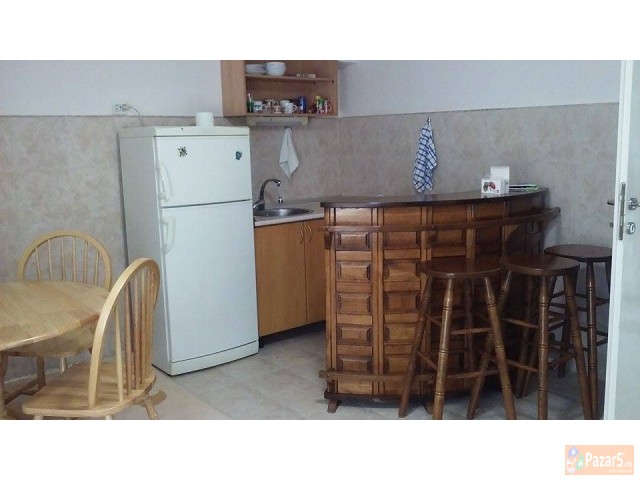 Се издава стан во Црниче