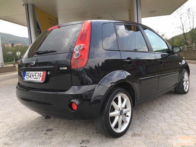 Ford Fiesta 90kc Odlichna -07
