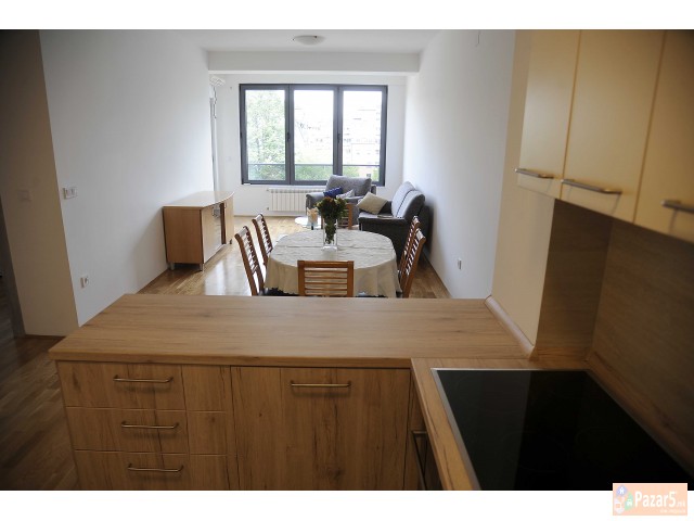 СЕ ИЗДАВА 2-СОБЕН НАМЕСТЕН СТАН ДОЛНО ВОДНО