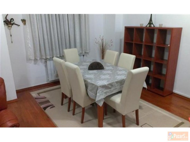 Се изнајмува стан 96м2 во Центар-Дебар Маало