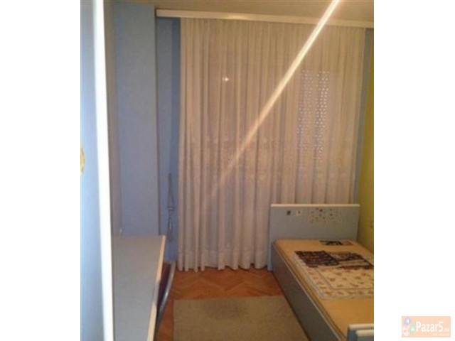 Се изнајмува стан 95м2 во Аеродром