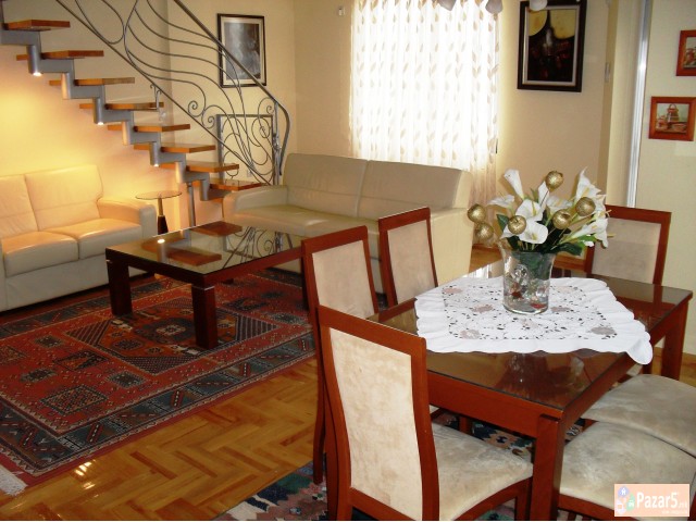 Izdavam Stan Od 130 M2 Vo Micurin