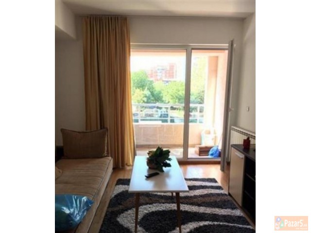 Се изнајмува 42м2 стан во Аеродром