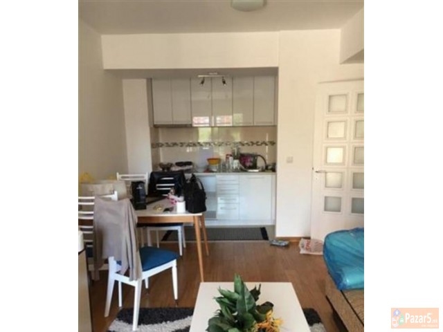 Се изнајмува 42м2 стан во Аеродром