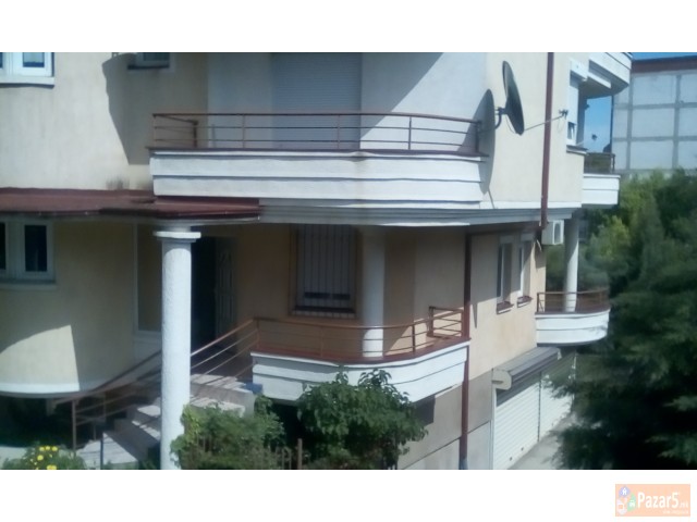 Se Prodava/izdava  Stan So Poseben Vlez 161m2(vk.2