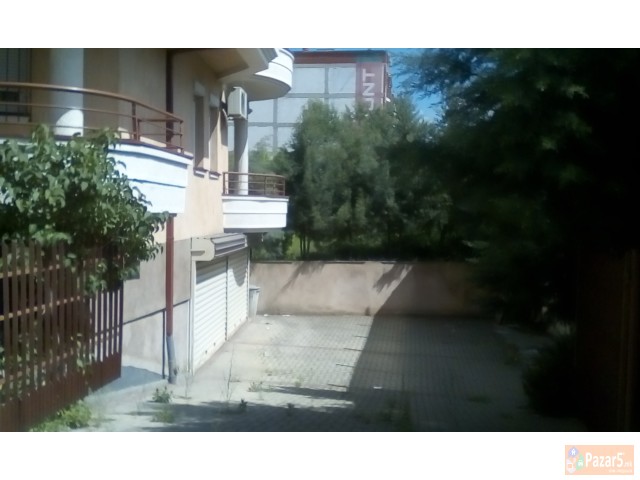 Se Prodava/izdava  Stan So Poseben Vlez 161m2(vk.2