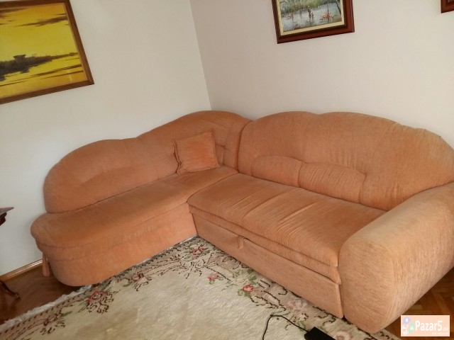 Аголна гарнитура