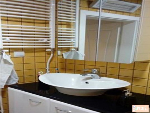 Se Iznajmuva Dvosoben Stan Vo Kisela Voda