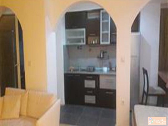 Se Iznajmuva Dvosoben Stan Vo Centar