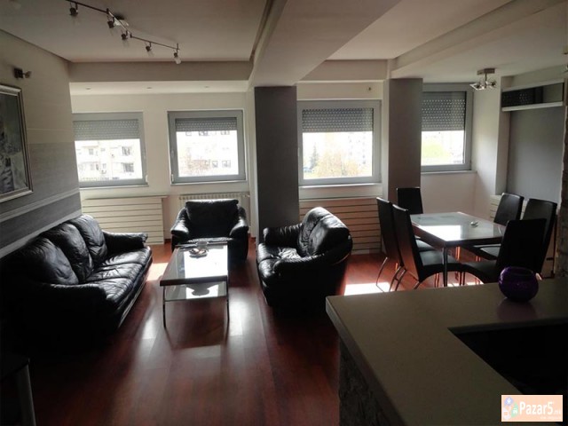 Se Iznajmuva Trosoben Stan Vo Aerodrom