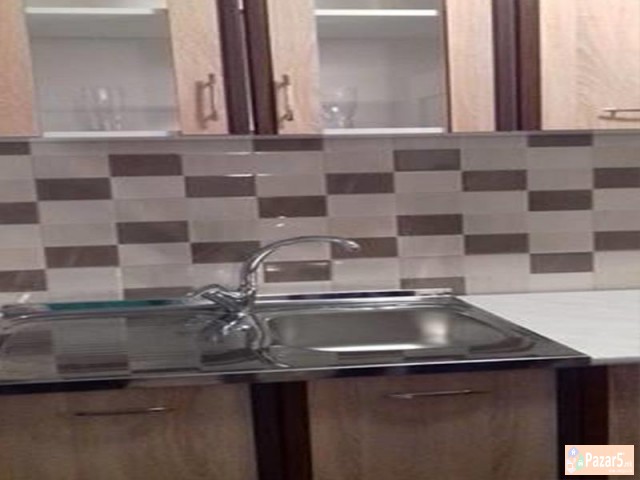 СЕ ИЗДАВА ДВОСОБЕН СТАН ВО ЦЕНТАР