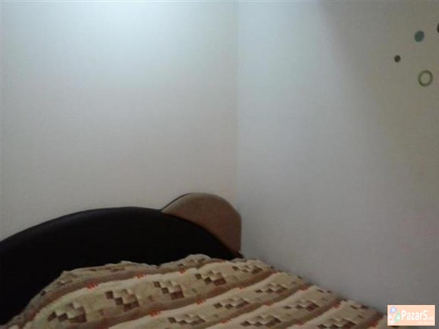 СЕ ИЗДАВА ДВОСОБЕН СТАН ВО КАПИШТЕЦ