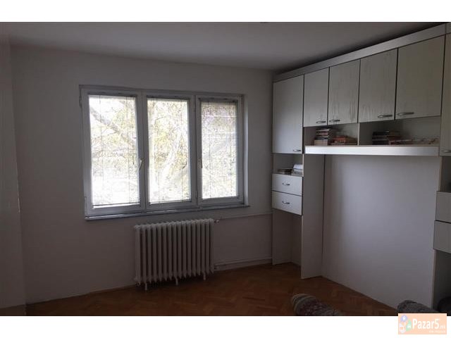 Се продава реновиран стан 63м2 во Карпош 3