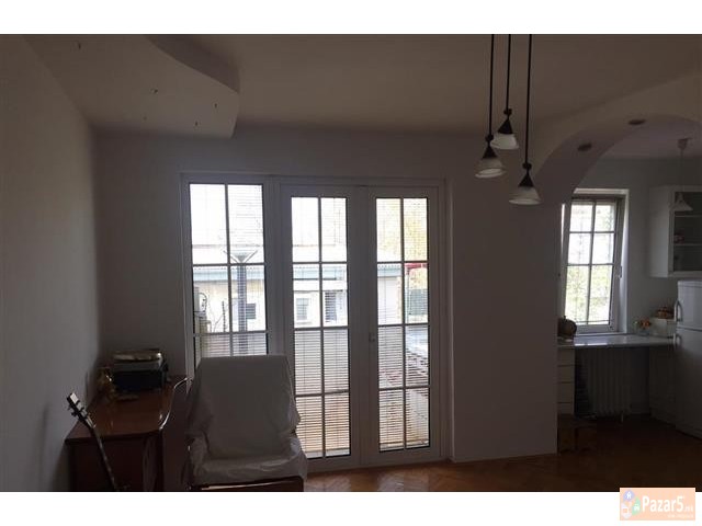 Се продава реновиран стан 63м2 во Карпош 3