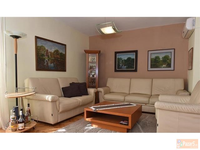 Се продава стан 88м2 во Карпош 1