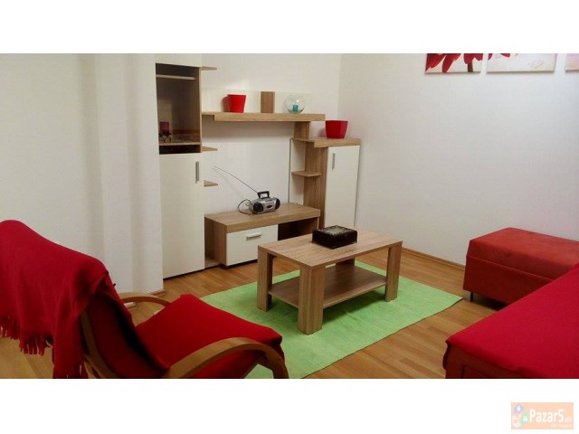 Се изнајмува нов стан 70м2 во Автокоманда