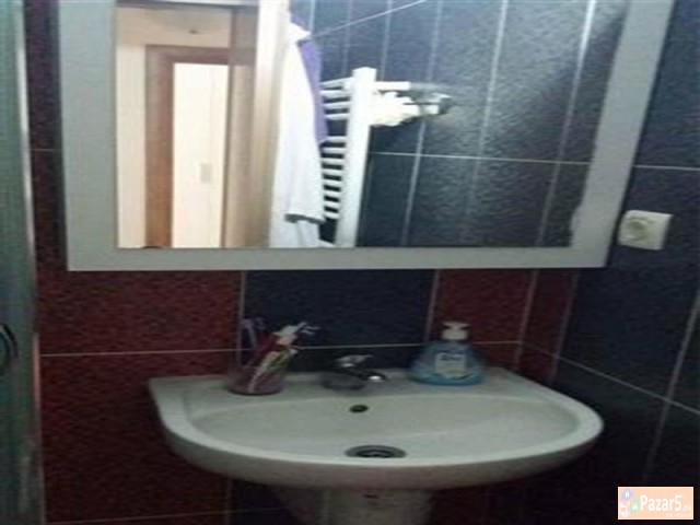 СЕ ИЗДАВА ТРОСОБЕН СТАН ВО АЕРОДРОМ