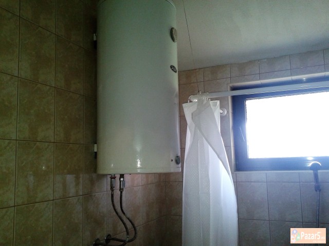 Se Izdava Gevgelija Sprat Od Kuka